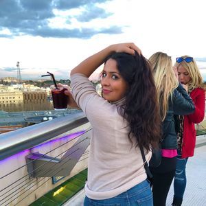 Meet your Posher, Victoria